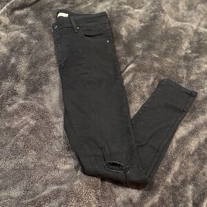 Levi's Women's Jet Black Skinny Jeans